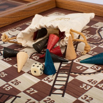 Klasikinio stiliaus 4in1 žaidimų rinkinys: šachmatai, nardai, ludo ir gyvatės (M dydžio) Manopoulos