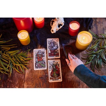Tarot del Toro kortos ir vadovas Insight Editions