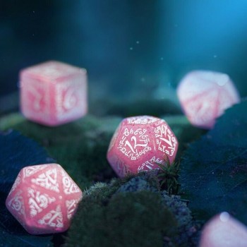 Elvish Žvilgančios rožinės ir baltos sp. Dice Set Q-workshop
